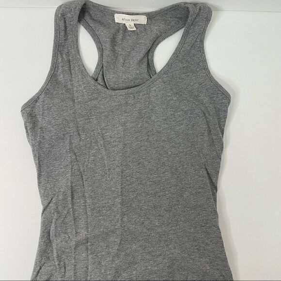 Active Basic| Small Bodysuit| 95% cotton, 5% spandex - Picture 4 of 11